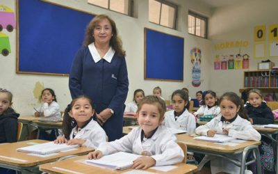 #OrgulloATA: Docente recibe el premio “Reconocimiento al Profesor de Religión Católica, 2022”